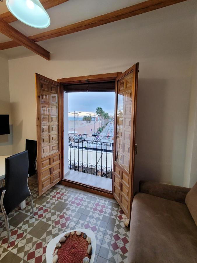 Hb Costablanca Apartamientos Junto Al Mar Apartman Villajoyosa Kültér fotó