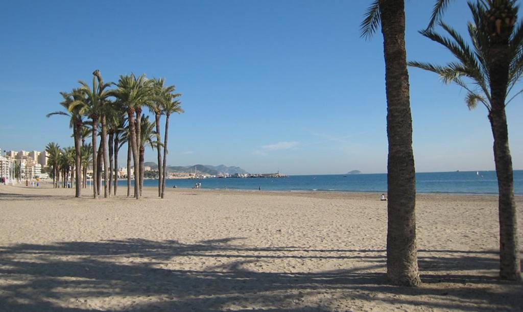 Hb Costablanca Apartamientos Junto Al Mar Apartman Villajoyosa Kültér fotó